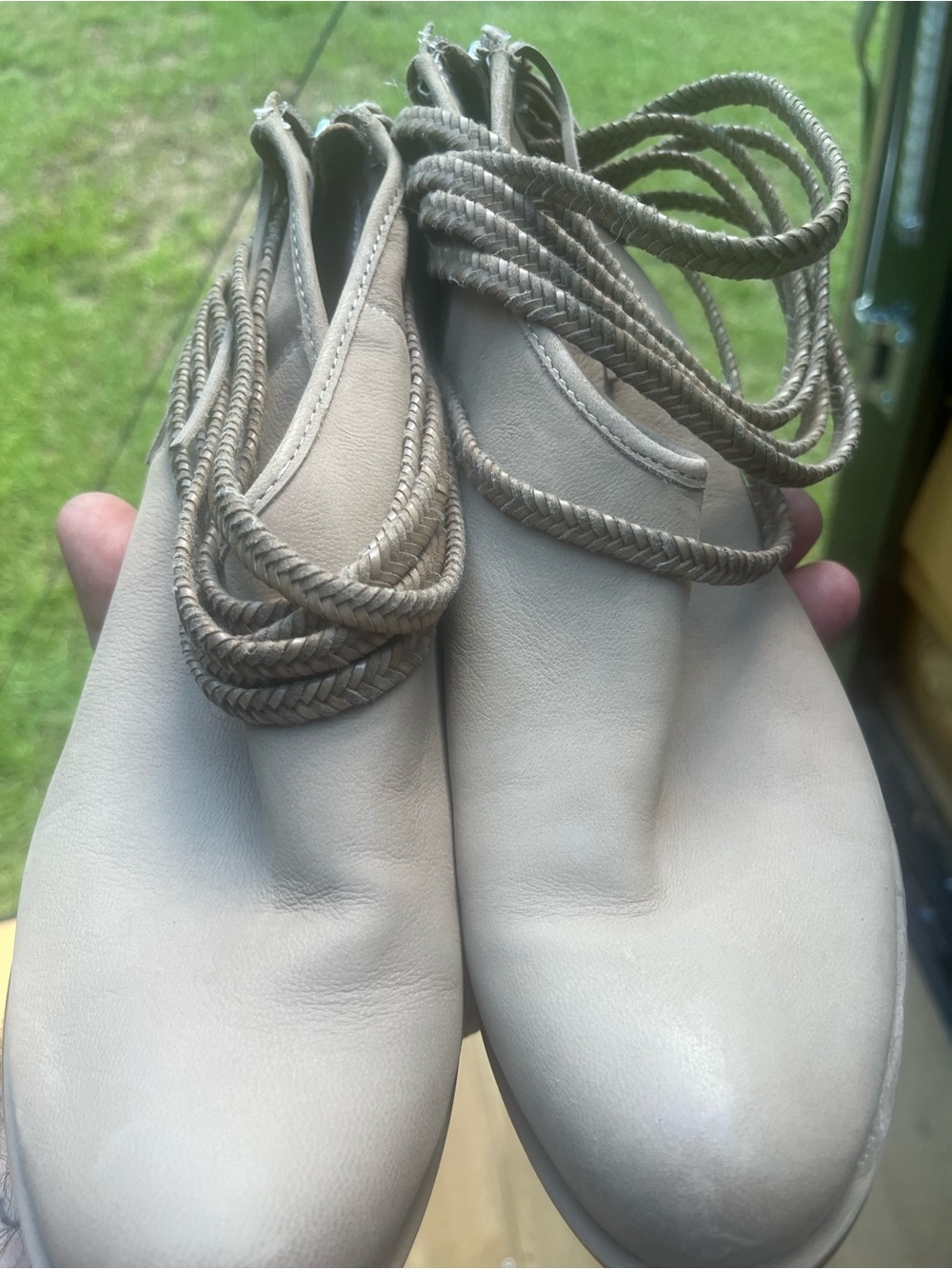 Women's Neutral Beige Leather Lace-Up
